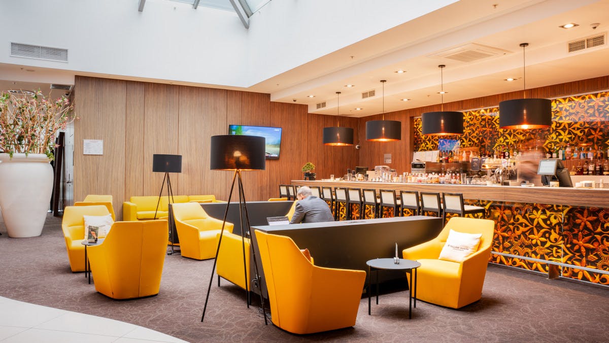 Tallink Hotel Riga lobby-bar